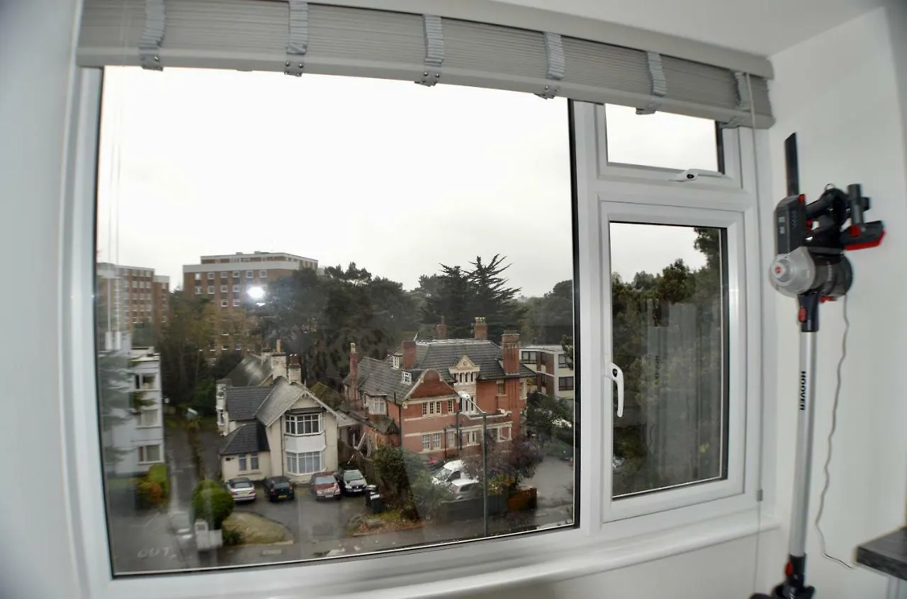 Palm Court Apartment Bournemouth